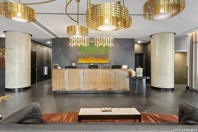 123 LEXINGTON AVE #1308 San Antonio, TX 78205