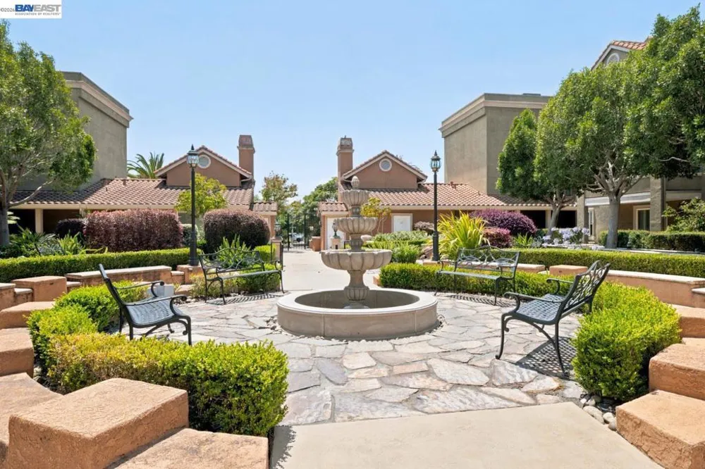401 S Norfolk St #301 San Mateo, CA 94401