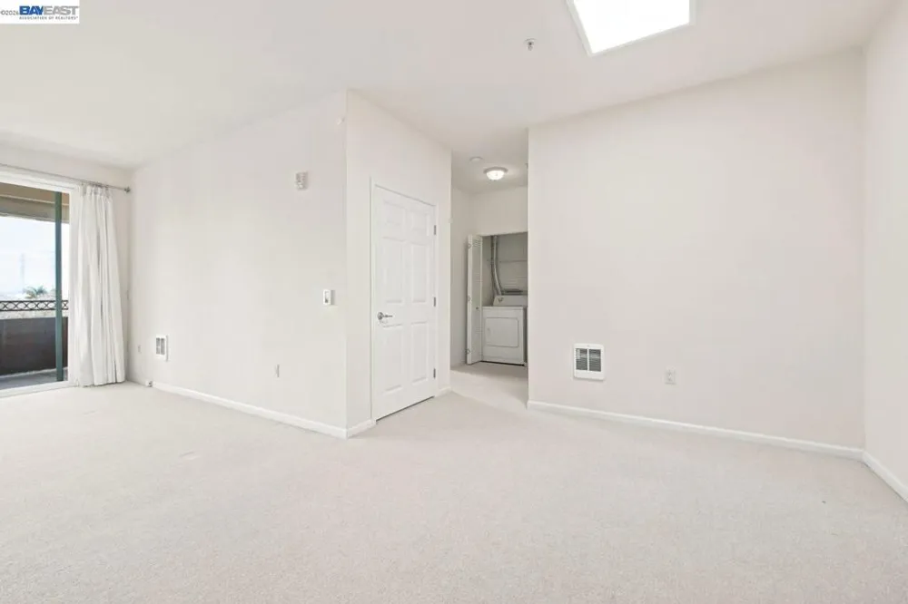 401 S Norfolk St #301 San Mateo, CA 94401