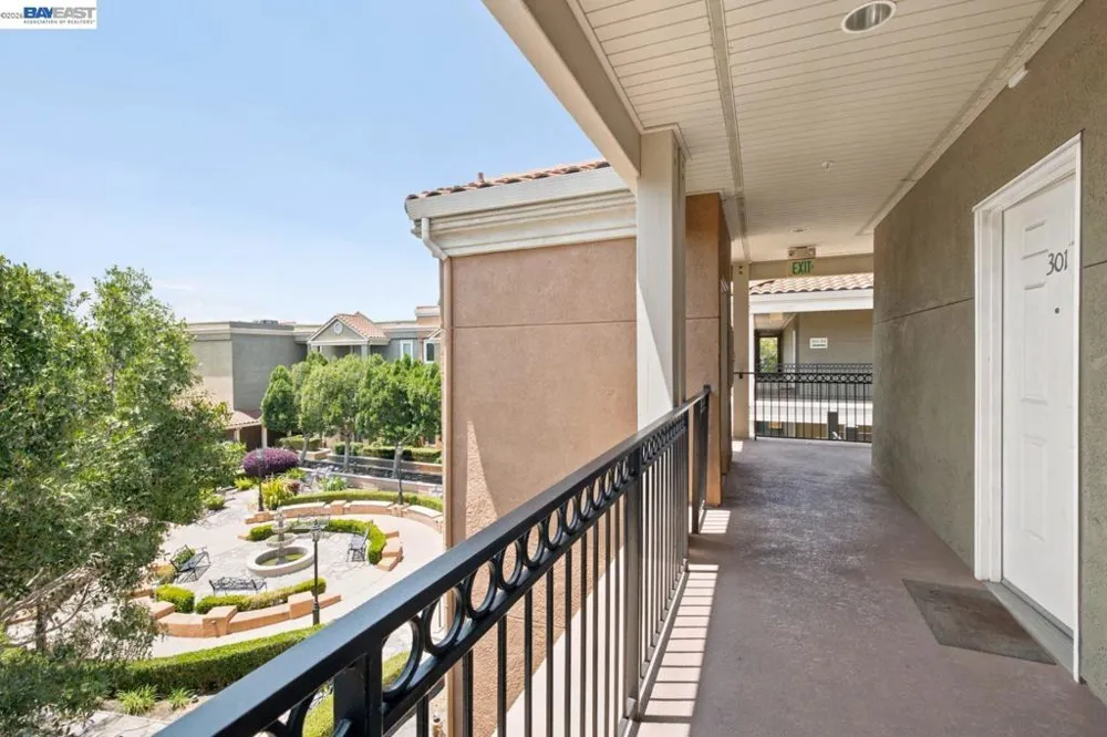 401 S Norfolk St #301 San Mateo, CA 94401