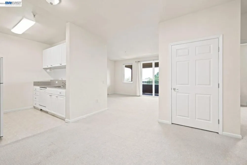 401 S Norfolk St #301 San Mateo, CA 94401