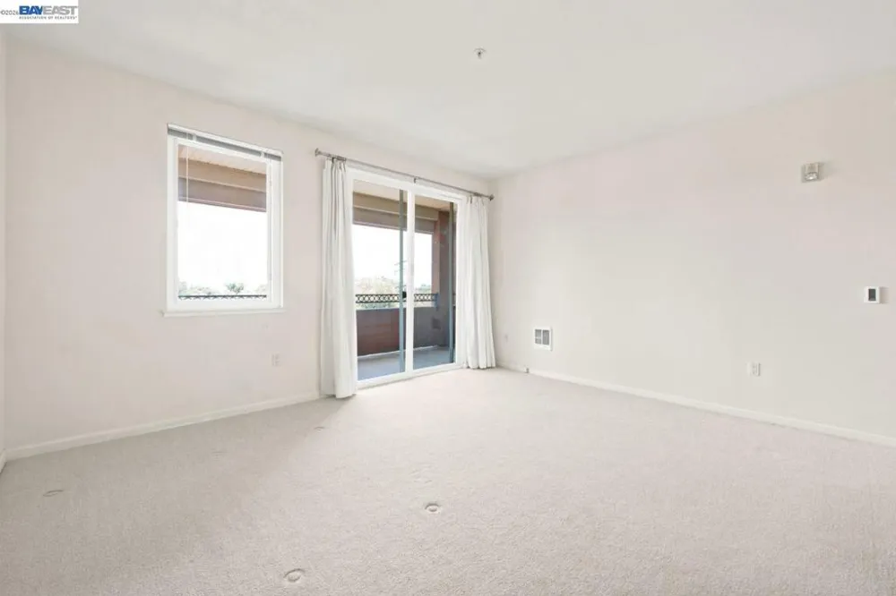 401 S Norfolk St #301 San Mateo, CA 94401