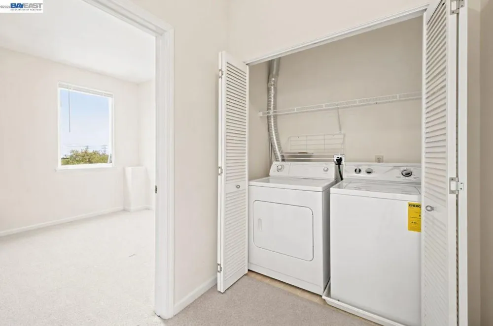 401 S Norfolk St #301 San Mateo, CA 94401