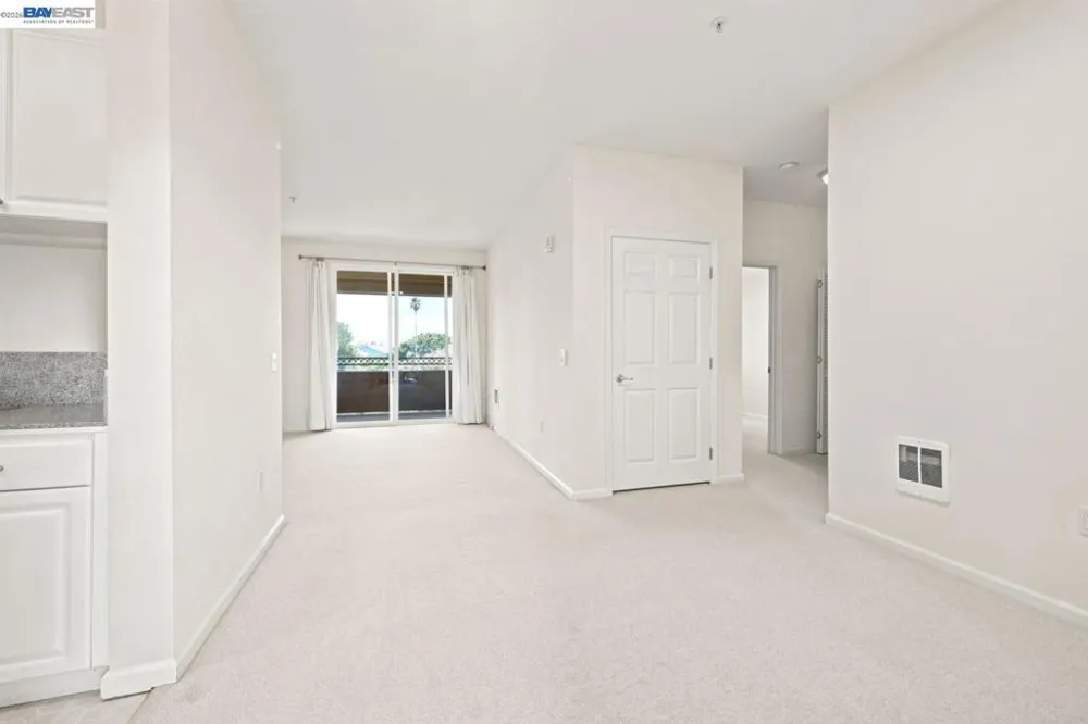 401 S Norfolk St #301 San Mateo, CA 94401