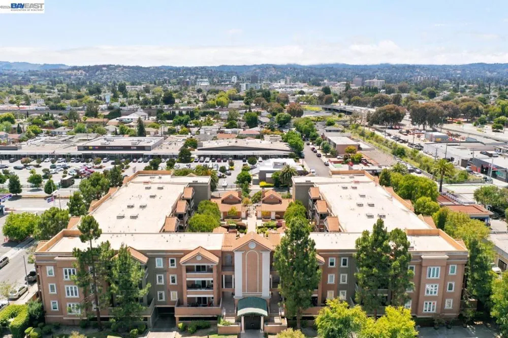 401 S Norfolk St #301 San Mateo, CA 94401