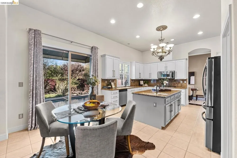 4513 Maryam CT Fair Oaks, CA 95628