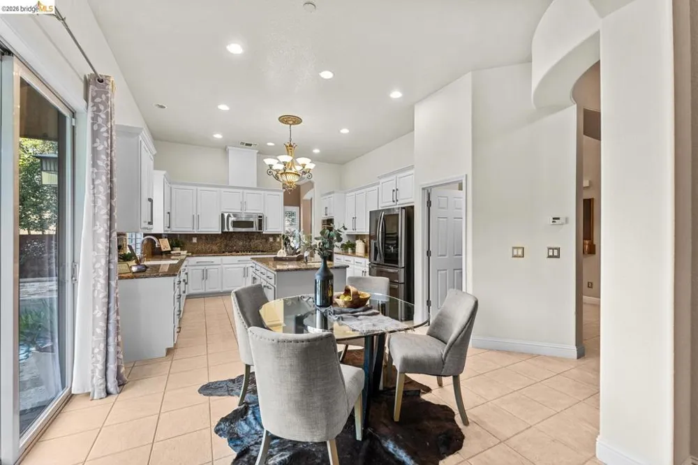 4513 Maryam CT Fair Oaks, CA 95628
