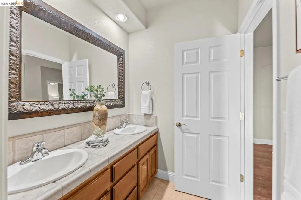 4513 Maryam CT Fair Oaks, CA 95628