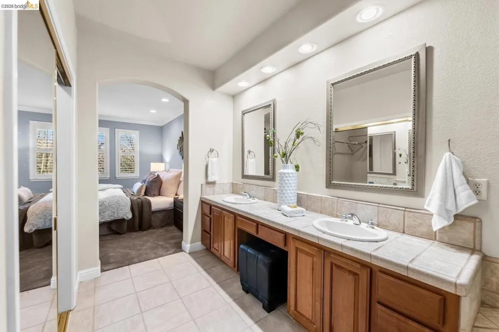 4513 Maryam CT Fair Oaks, CA 95628
