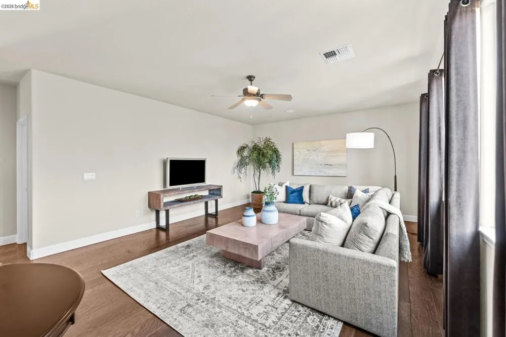 4513 Maryam CT Fair Oaks, CA 95628