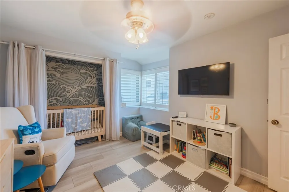 2687 Orange #C Costa Mesa, CA 92627