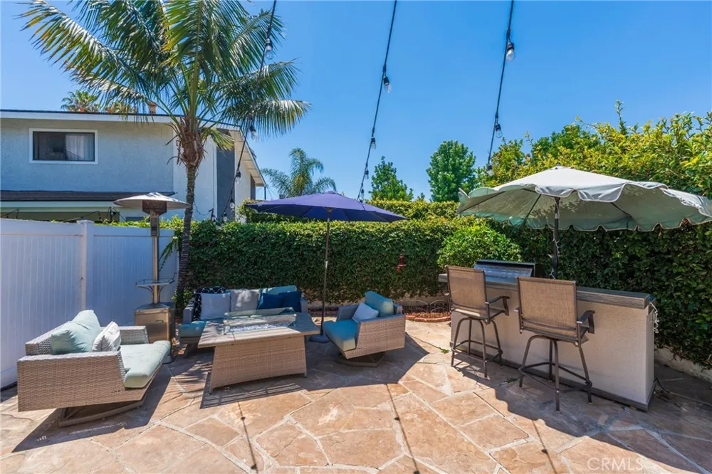 2687 Orange #C Costa Mesa, CA 92627