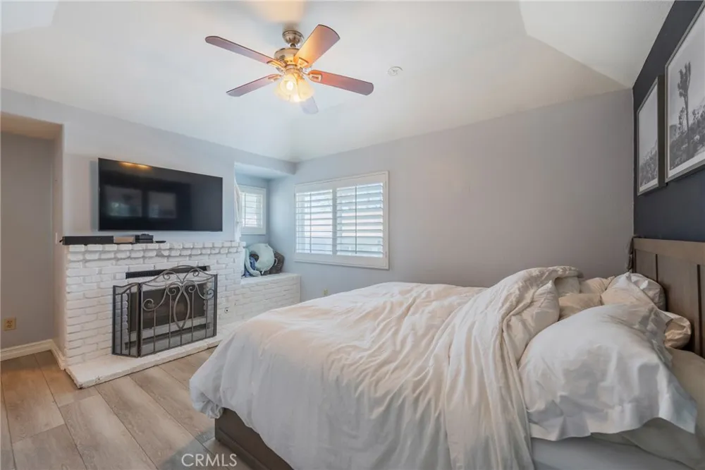 2687 Orange #C Costa Mesa, CA 92627
