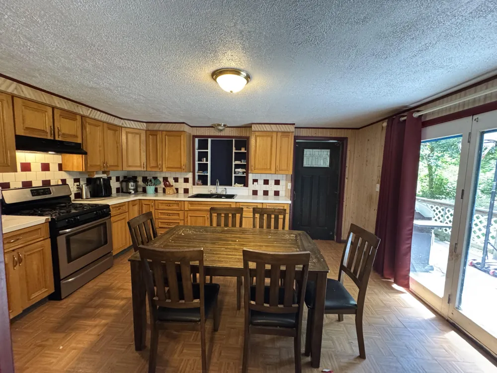 52985 Twin Lakeview Drive Dowagiac, MI 49047