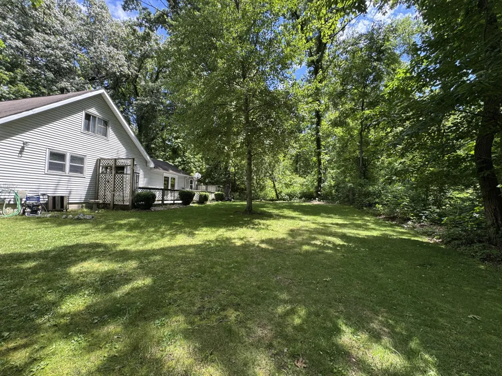 52985 Twin Lakeview Drive Dowagiac, MI 49047