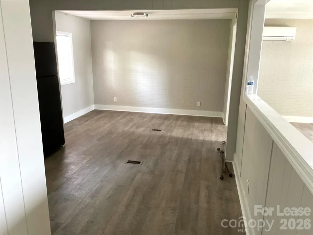 6950 Ingleside Drive Sherrills Ford, NC 28673
