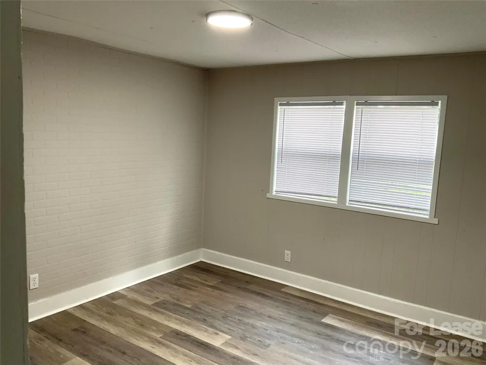 6950 Ingleside Drive Sherrills Ford, NC 28673