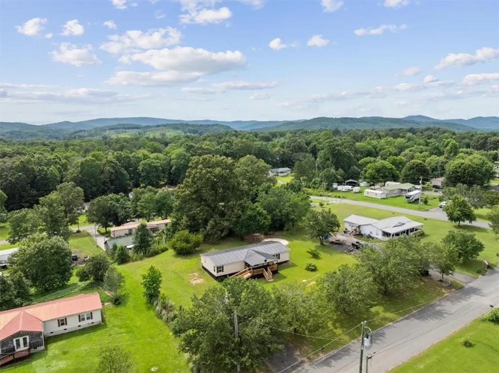 504 Brandon Drive Resaca, GA 30735