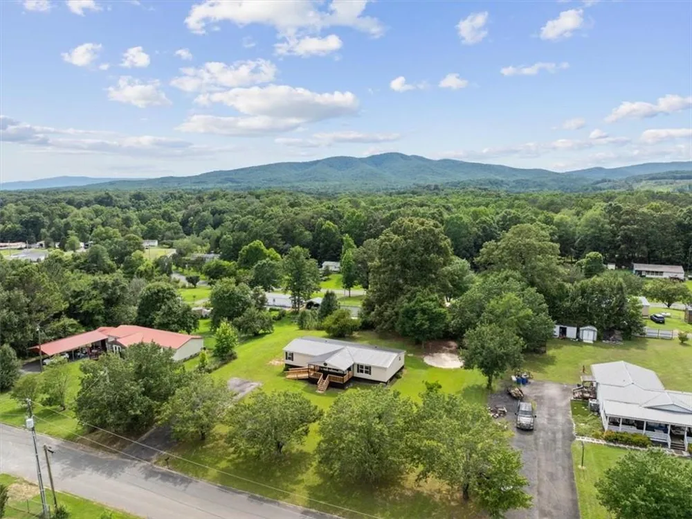 504 Brandon Drive Resaca, GA 30735