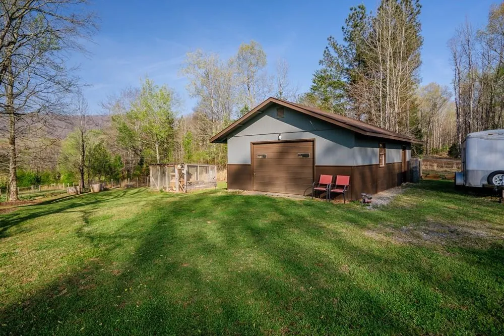 1254 Mountain Loop Road NW Sugar Valley, GA 30746