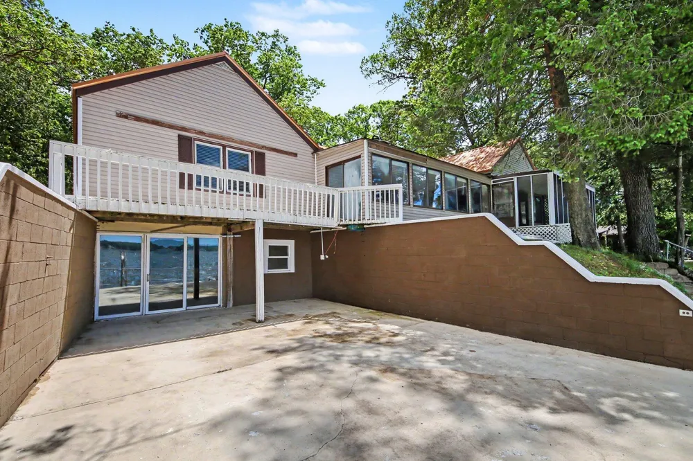 9351 S Catalpa Avenue Newaygo, MI 49337