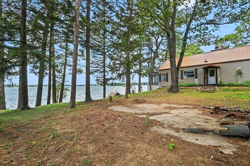 9351 S Catalpa Avenue Newaygo, MI 49337