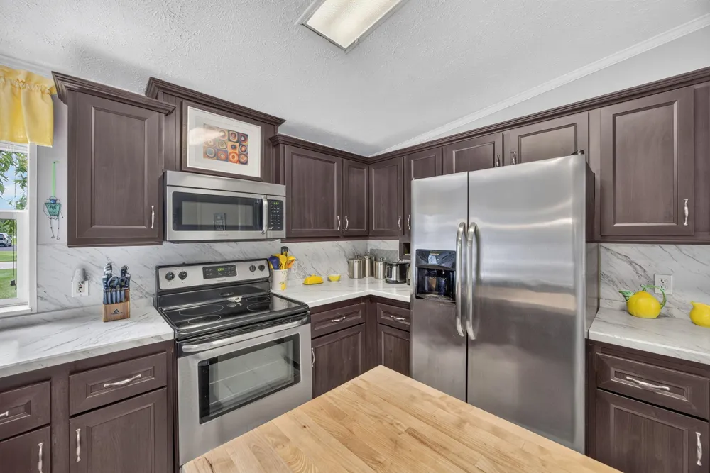 7597 Sunset Shores Drive Morton Township, MI 49346