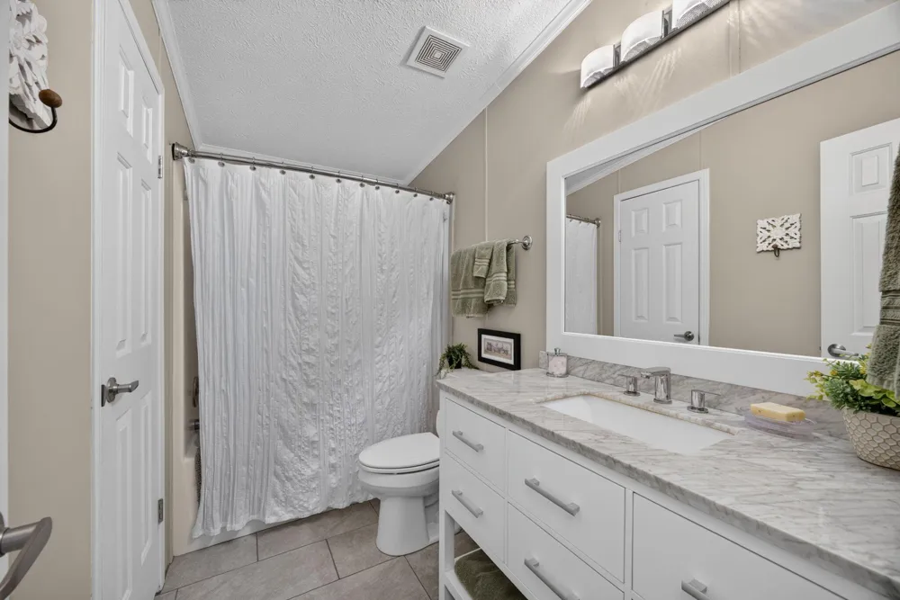 7597 Sunset Shores Drive Morton Township, MI 49346