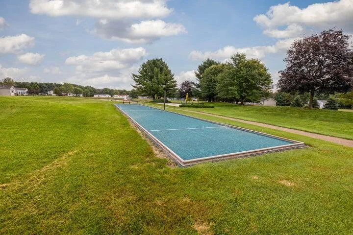 7597 Sunset Shores Drive Morton Township, MI 49346