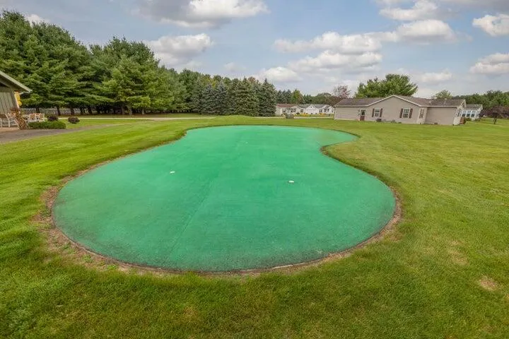 7597 Sunset Shores Drive Morton Township, MI 49346