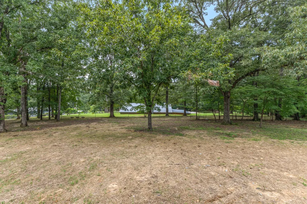 1064 Mulberry Street Burns, TN 37029
