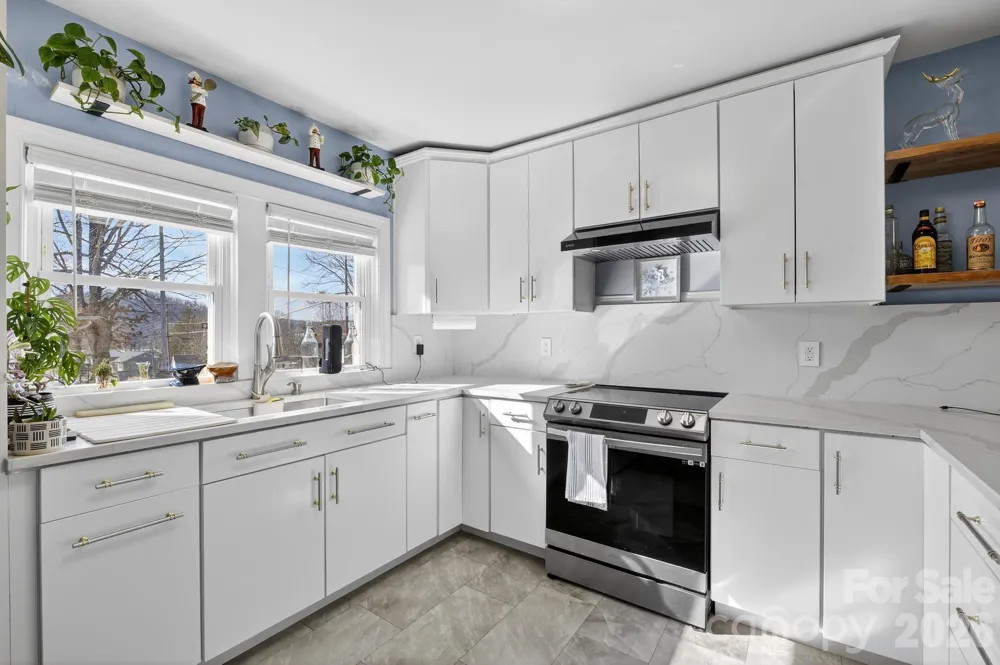 105 Countryside Drive SW Lenoir, NC 28645