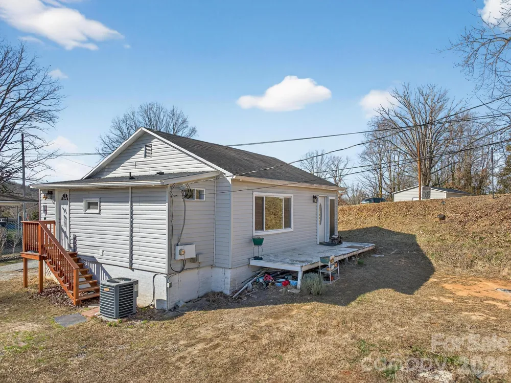 105 Countryside Drive SW Lenoir, NC 28645