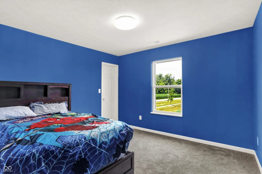 180 Blue Lace Drive Whiteland, IN 46184