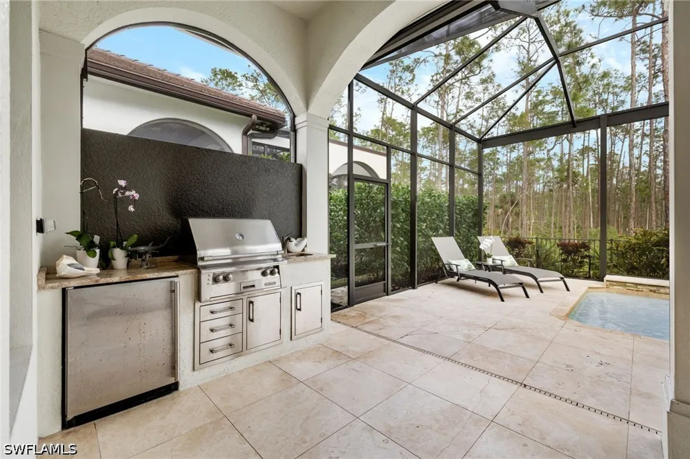 RESERVE LANE Naples, FL 34109