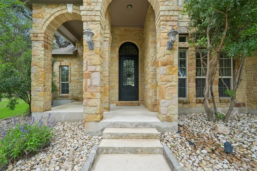 865 Santa Cruz New Braunfels, TX 78132
