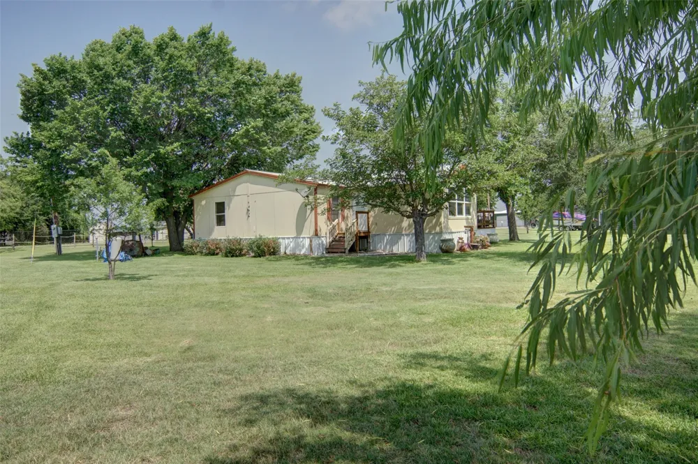 313 Butler Point Road Possum Kingdom Lake, TX 76449