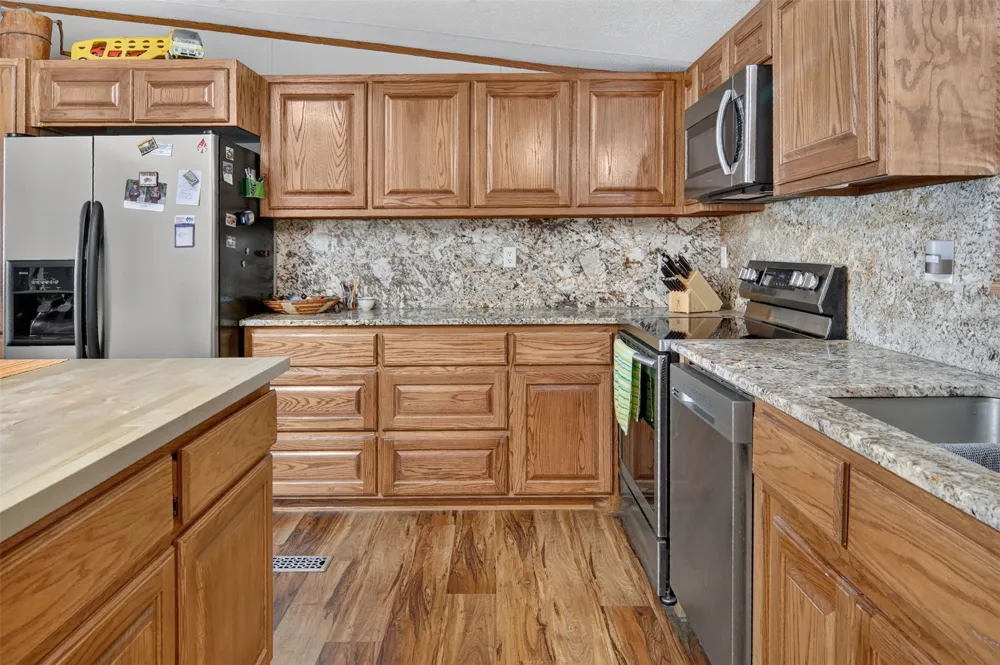 313 Butler Point Road Possum Kingdom Lake, TX 76449