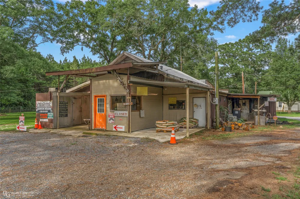 126 Oscar Kilpatrick Road Gibsland, LA 71028