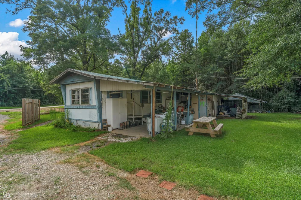 126 Oscar Kilpatrick Road Gibsland, LA 71028