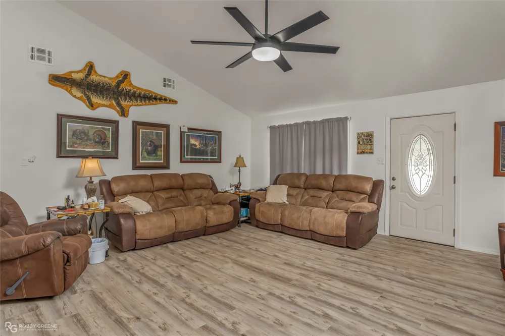 126 Oscar Kilpatrick Road Gibsland, LA 71028