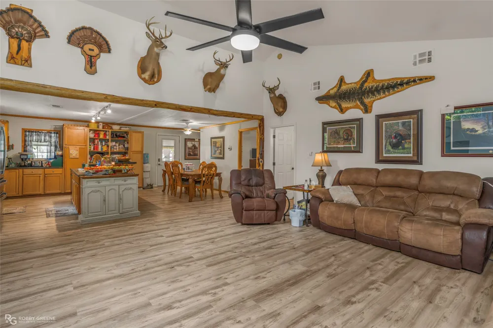 126 Oscar Kilpatrick Road Gibsland, LA 71028