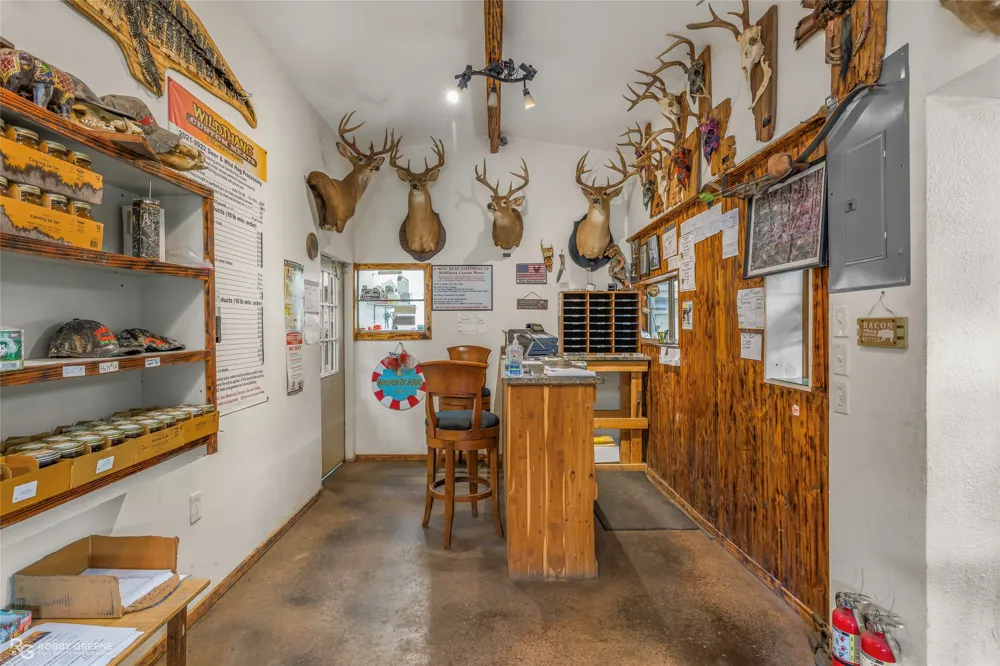 126 Oscar Kilpatrick Road Gibsland, LA 71028