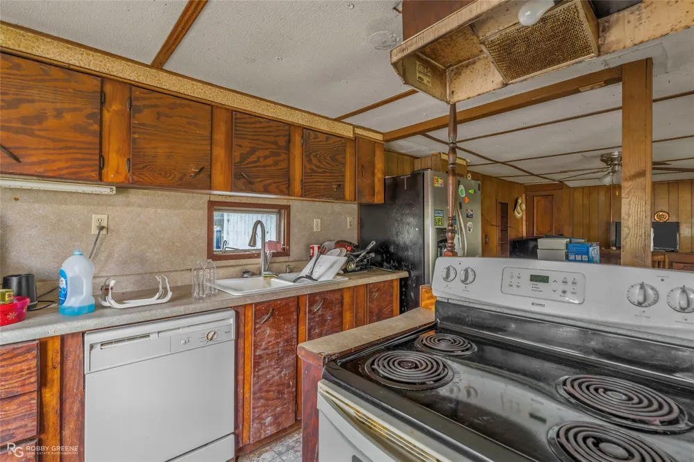 126 Oscar Kilpatrick Road Gibsland, LA 71028