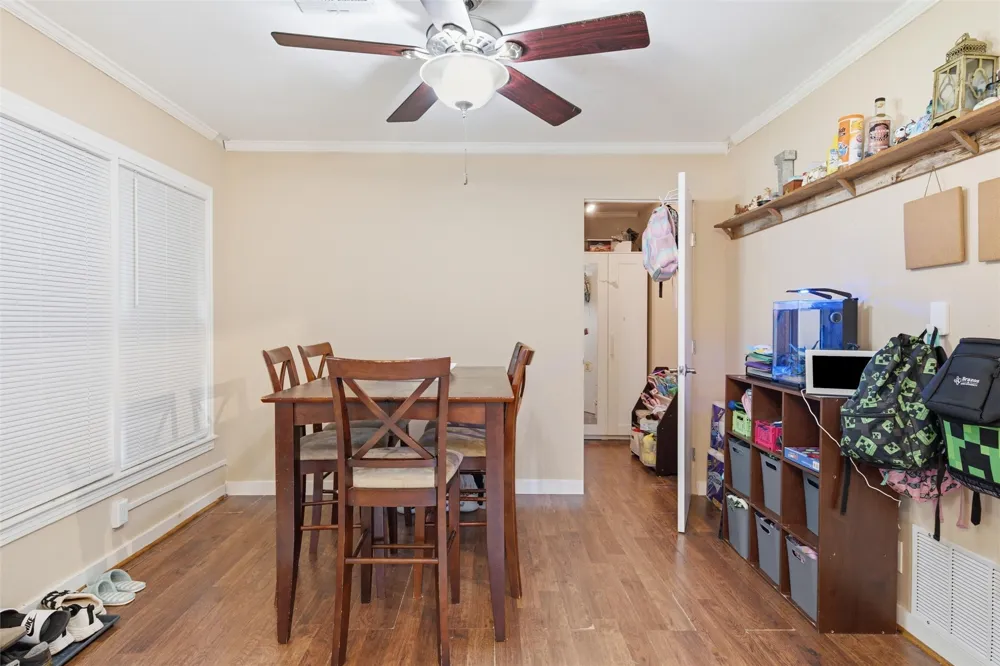 307 W Goddard Street West, TX 76691