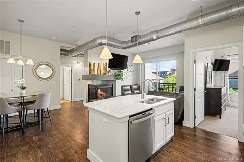 10111 Inverness Main Street #309