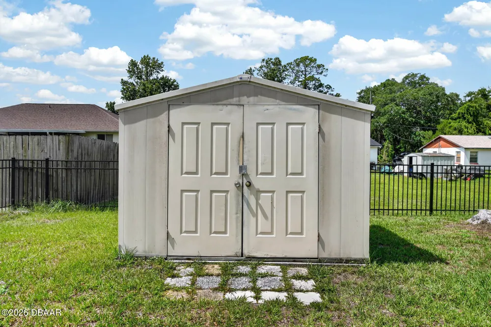 277 Debary Drive Debary, FL 32713