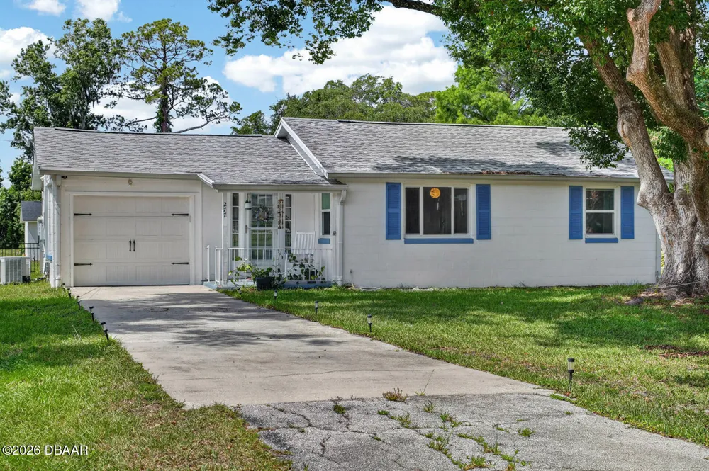 277 Debary Drive Debary, FL 32713