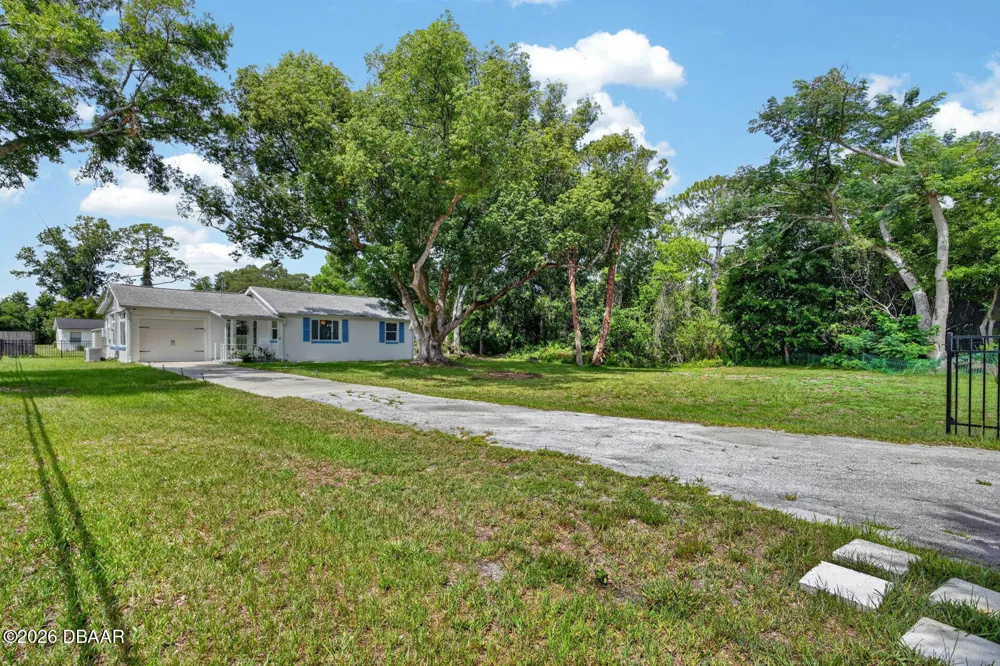 277 Debary Drive Debary, FL 32713