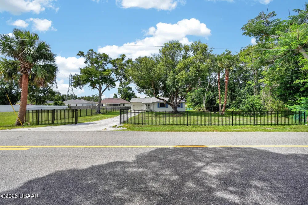 277 Debary Drive Debary, FL 32713